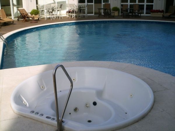 Espectacular departamento vista a la Playa Mansa y toda la Bahía de Punta del Este